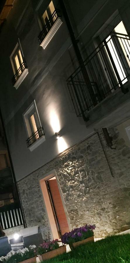 Villa Lidia แตราโม ภายนอก รูปภาพ