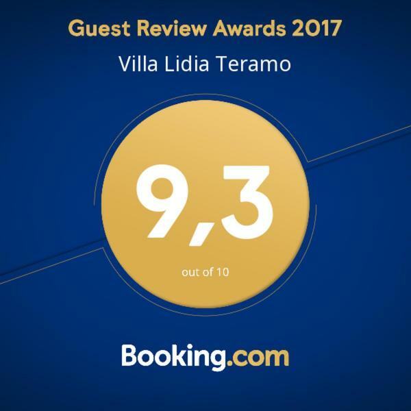 Villa Lidia แตราโม ภายนอก รูปภาพ